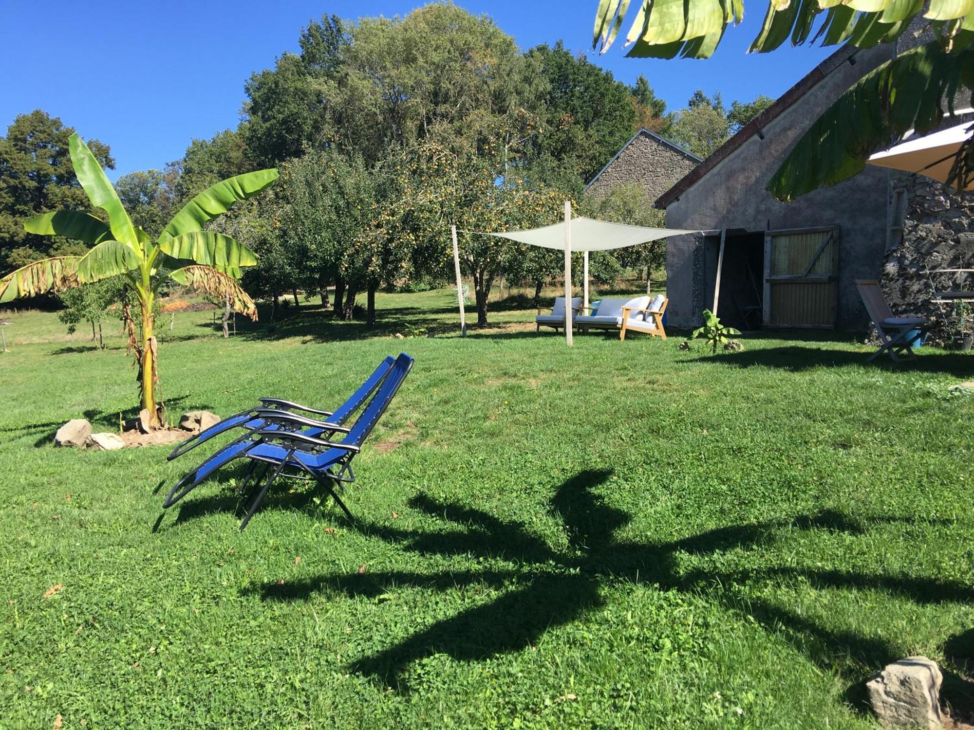 La Mirabelle Bed and Breakfast Saint-Pierre-de-Fursac Exteriör bild